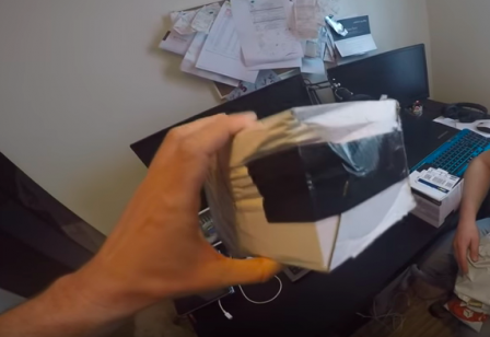 Paczka wysłana Pocztexem okazała się być lekko zgnieciona.