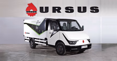 Polski samochód dostawczy z elektrycznym silnikiem