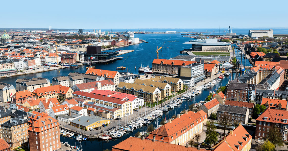 Jak zorganizować transport między Polską a Danią?