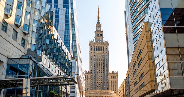 Jak zorganizować transport międzynarodowy z Warszawy?