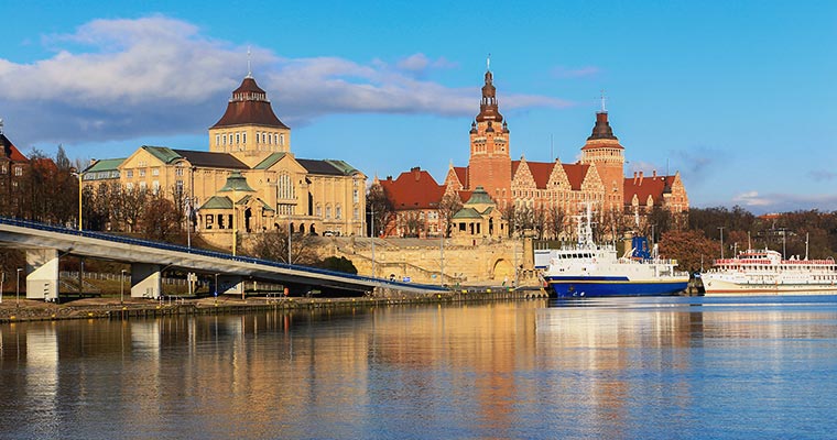 Jak zorganizować transport na trasie Warszawa – Szczecin?