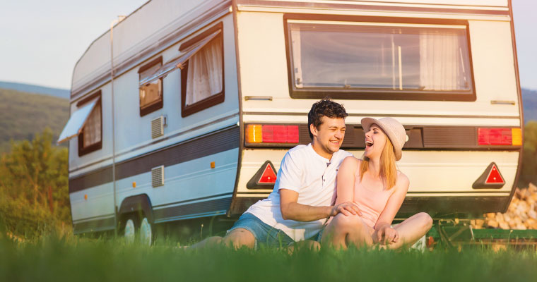 Jak kupić przyczepę kempingową z drugiej ręki?