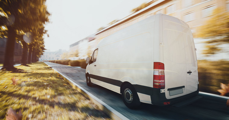 Na co zwrócić uwagę wybierając firmę transportową?